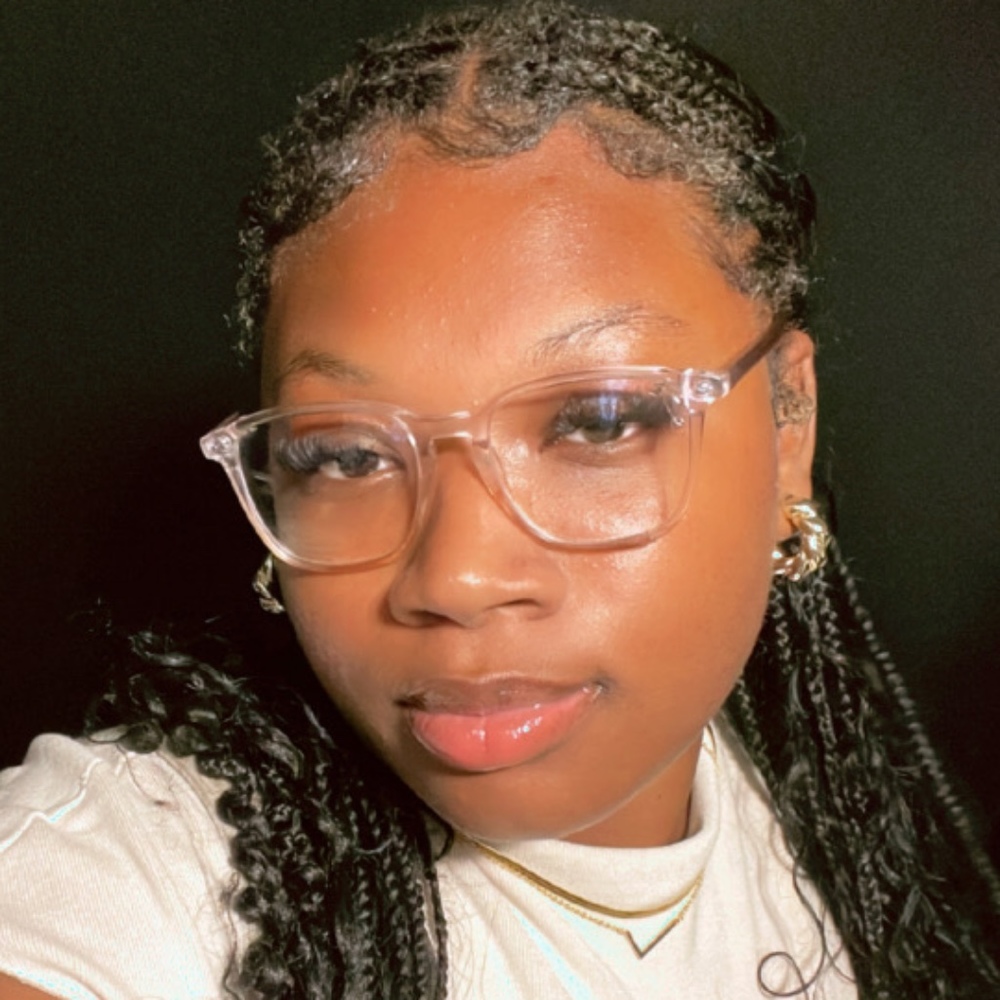 Meet your Posher, Lovelyy